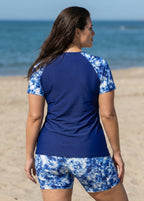 Curvy Blue Tie Dye Print High Neck Upf50+ Short Sleeves Swimsuit Shirt Two Piece Tankini Set