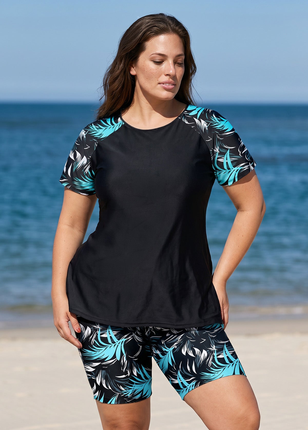 Black Leaf Scoop Neck UPF50+ Short Sleeves Vintage Curvy Swimsuit Two Piece Tankini Set