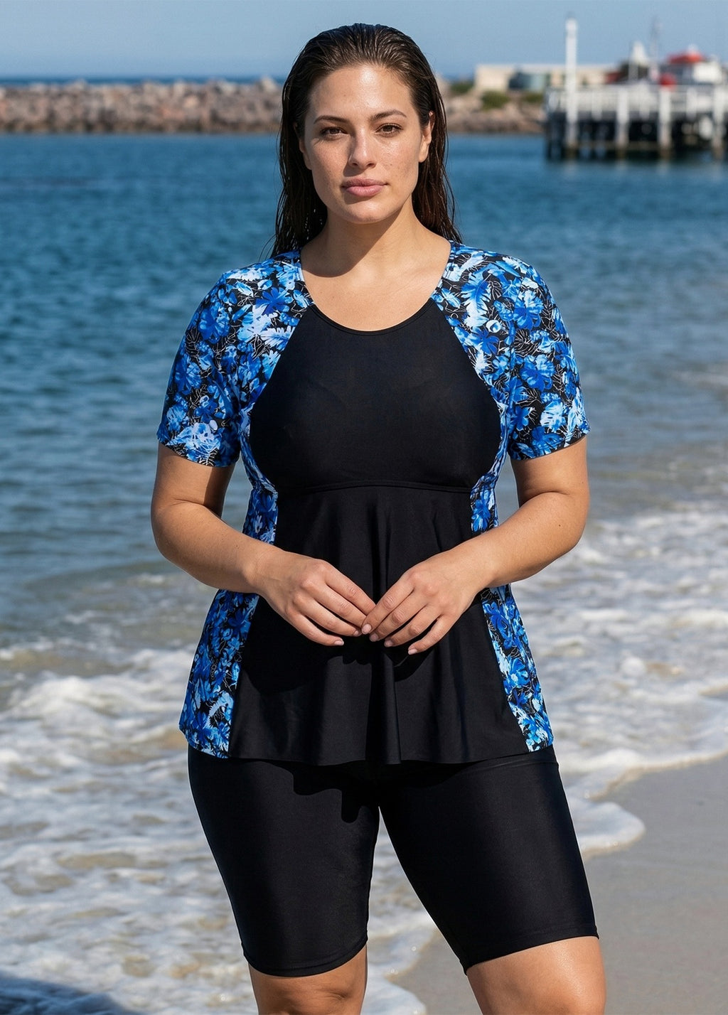 Curvy Blue Tropical Plants Upf50+ Short Sleeves Vintage Women's Swimsuit Shirt Tankini Top