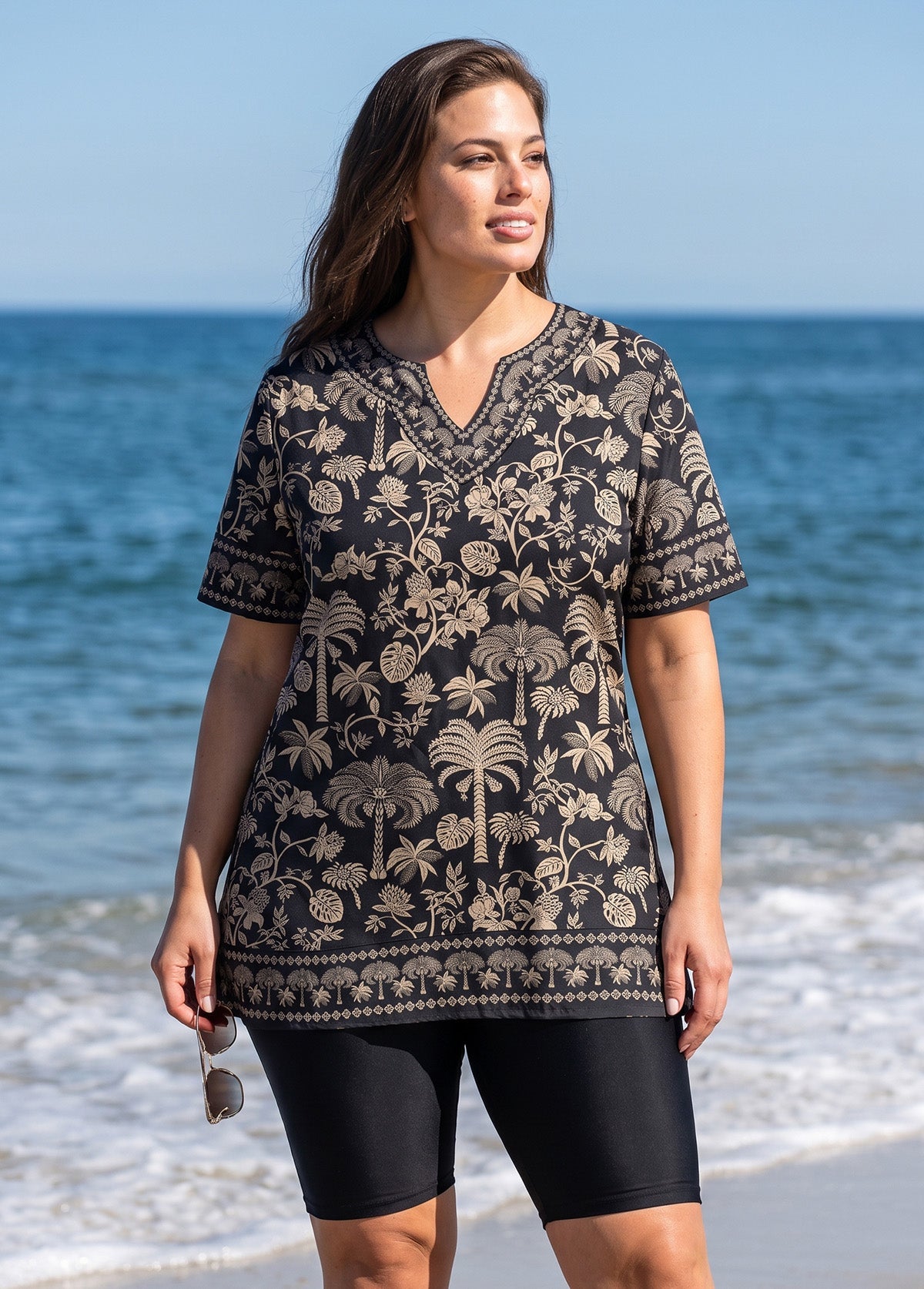 Plus Size Black Tropical Palm Print V Neck UPF50+ Short Sleeves Flattering Women's Tankini Top