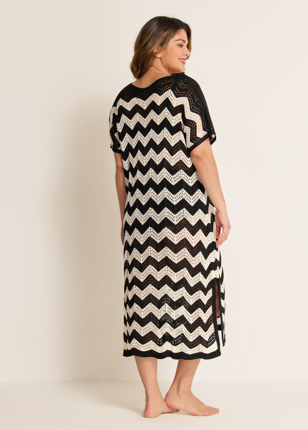 Black And White Geometric Slit Hem Cutout Swimsuit Cover Up